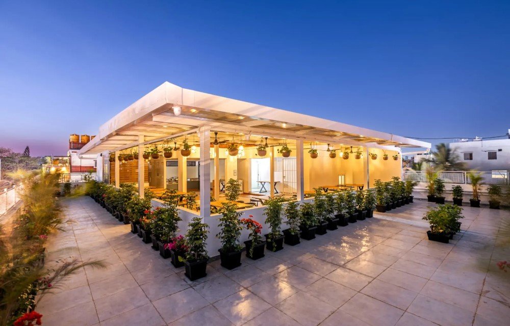 Why Smart Travelers Choose Location First When Booking in Bengaluru at Aira Boutique Hotel